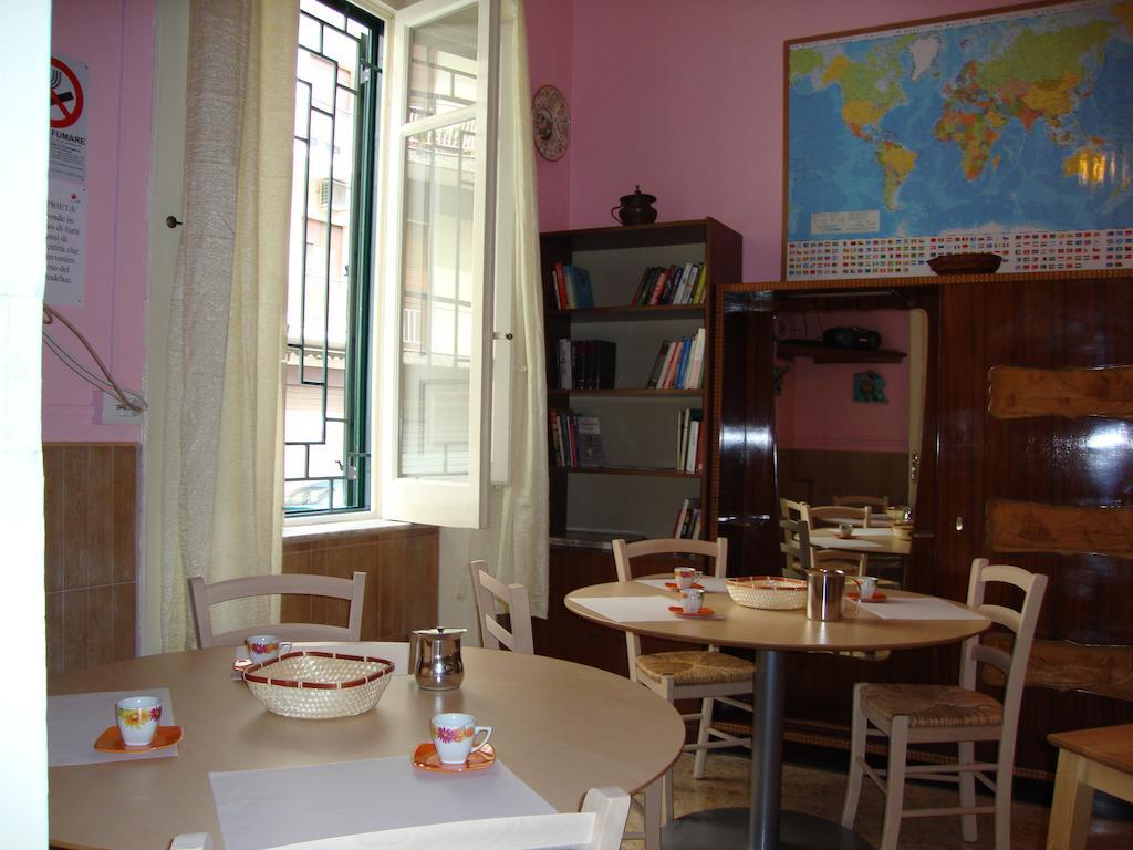 La Maison des Livres Reggio de Calabre Extérieur photo